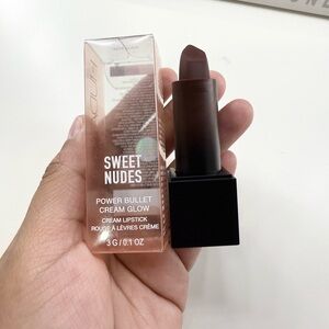 Huda Beauty Power Bullet Amore Cream Glow Hydrating Lipstick